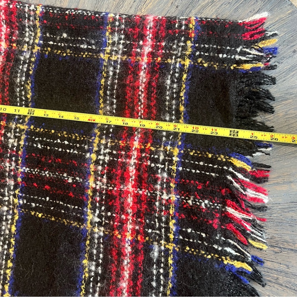 Harvé Benard Plaid Fringe Cape with Cowl Neck – One Size - Picture 7 of 8